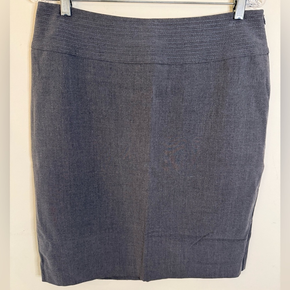 Margaret M classic gray mini skirt waist stitch detail back split hem SZ 10